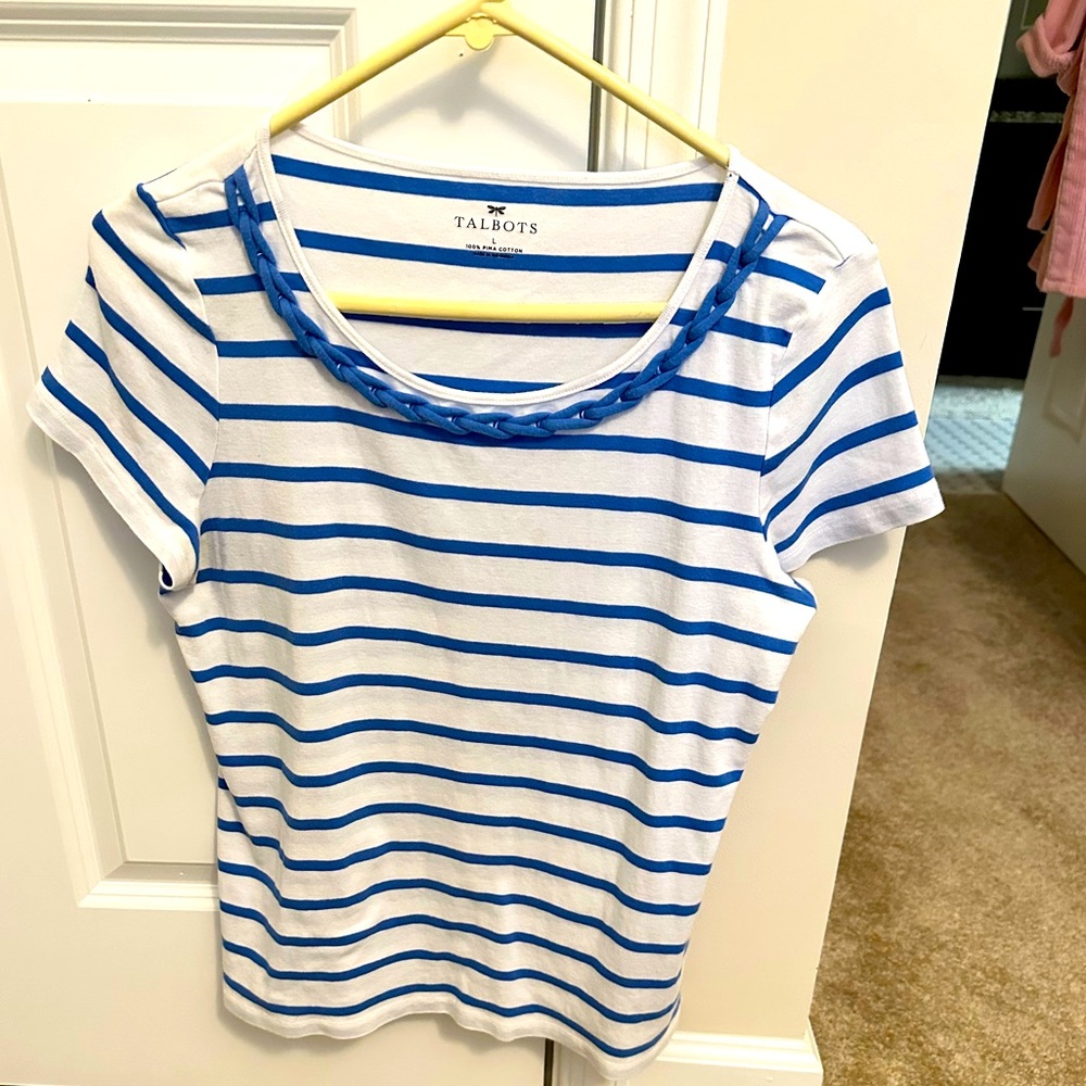 Talbots L 100% cotton short sleeved T-shirt.